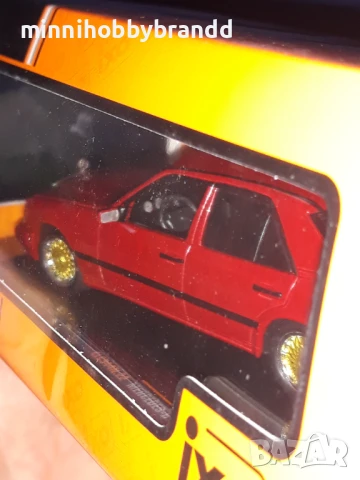 Mercedes Benz 1.43 300E W124 2.6 1984 Ixo, снимка 7 - Колекции - 50918354