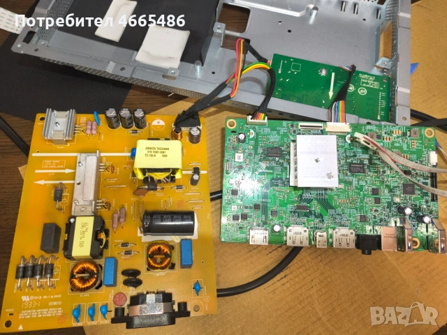 Монитор Dell U2518D, снимка 3 - Монитори - 53058743