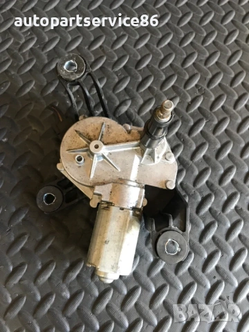 Мотор за чистачка на задна врата за Opel Vectra C Караван (2002-2006) 0390201590