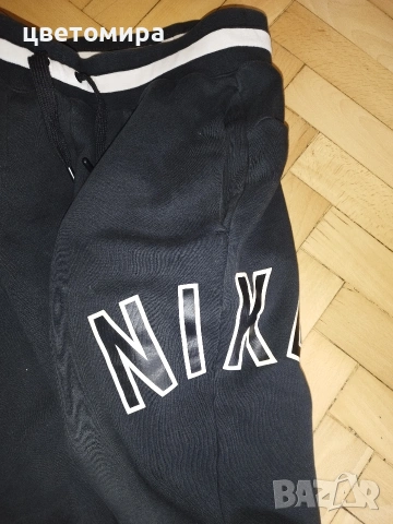 Nike air размер S-M, снимка 3 - Спортни дрехи, екипи - 53901654