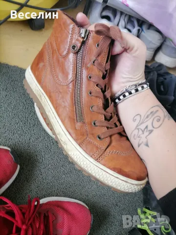 Дамски зимни  кецове Gabor 40 номер, снимка 3 - Маратонки - 47902753