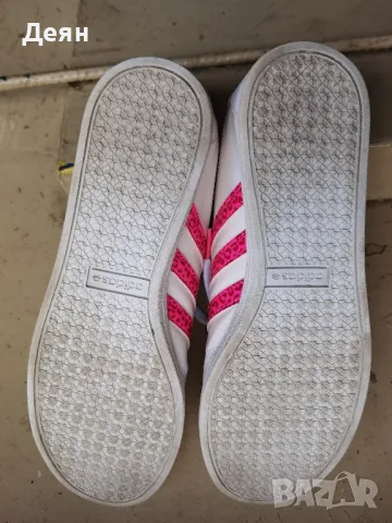 Два чифта запазени маратонки Nike Adidas, снимка 2 - Маратонки - 47849560