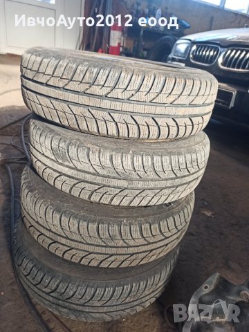 Комплект гуми с джанти 15 nissan note, снимка 7 - Гуми и джанти - 44395597