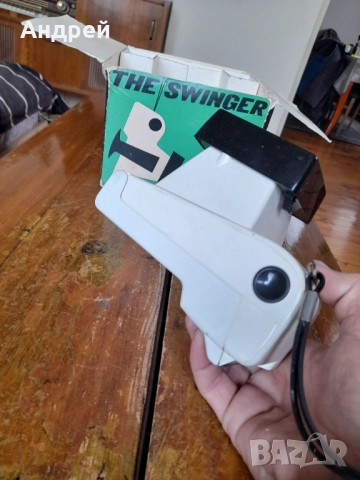 Стар фотоапарат Polaroid Swinger Model 20, снимка 6 - Антикварни и старинни предмети - 52227006