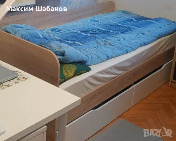 легло с матрак и чекмеджета в отлично състояние