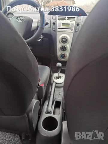 Продавам TOYOTA YARIS 2006 1,4 D4D 90 к. Автомат , снимка 7 - Автомобили и джипове - 54184620