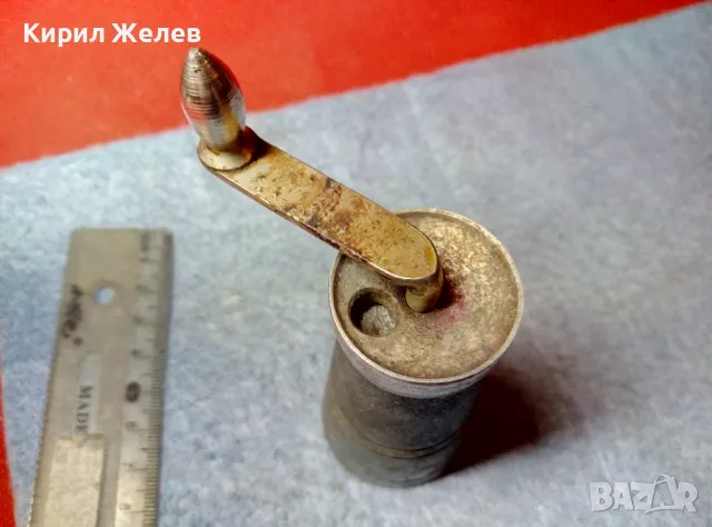 СТАРА РЕТРО АЛУМИНИЕВА РЪЧНА МЕЛНИЧНА За ЧЕРЕН ПИПЕР и ДРУГИ ПОДПРАВКИ 48332, снимка 9 - Антикварни и старинни предмети - 47607562