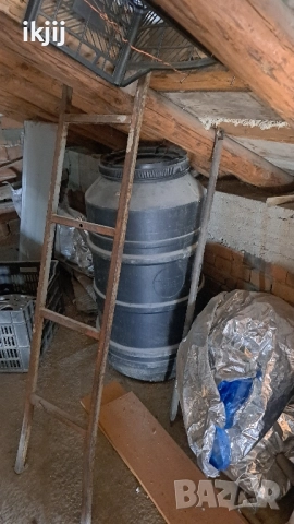 Продавам Бидони 