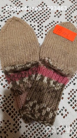 Ръчно плетени детски чорапи 100% вълна, снимка 9 - Чорапи - 30216392