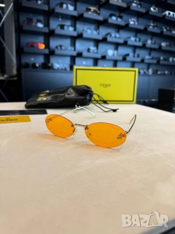 очила с черен обикновен калъф fendi miu miu , снимка 9 - Слънчеви и диоптрични очила - 50592874