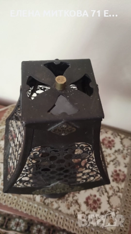 Старинна настолна лампа от метал с орнаменти, снимка 6 - Настолни лампи - 51660350