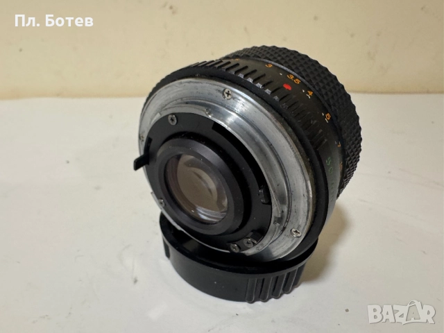 Обектив Yashica 1:1.9 50 mm, снимка 3 - Обективи и филтри - 52643393