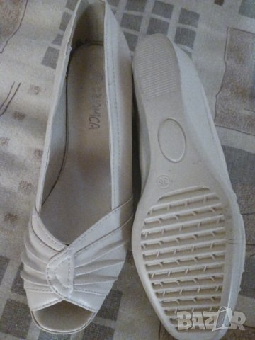 Дамски Обувки , снимка 2 - Дамски ежедневни обувки - 40453006