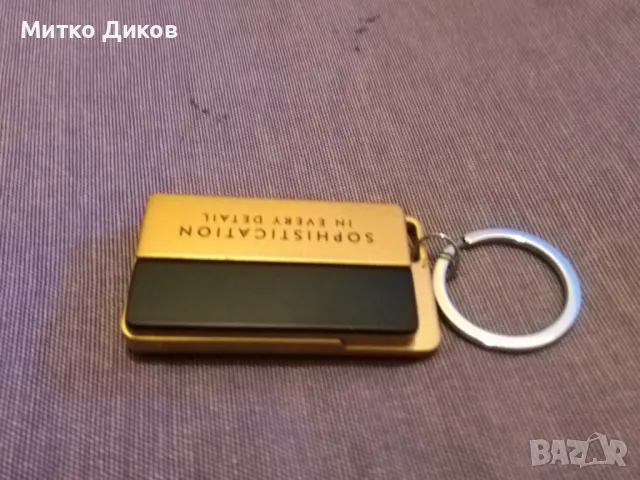 Електронна запалка USB-ключодържател фенерче и кабел зареждане с реотан, снимка 2 - Запалки - 49171447