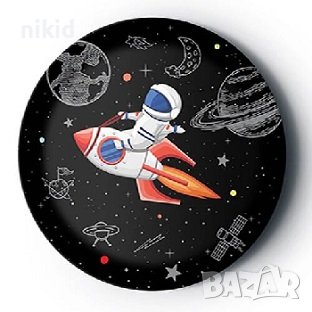 Космос Планети космонавт 8 бр големи парти чинии чинийки