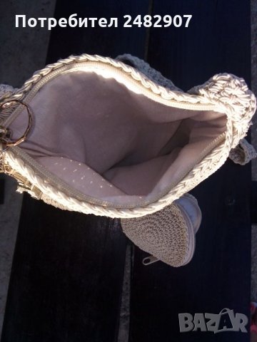 Дамска чантичка, снимка 2 - Чанти - 30106960