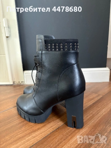 Дамски боти на ток – размер 40