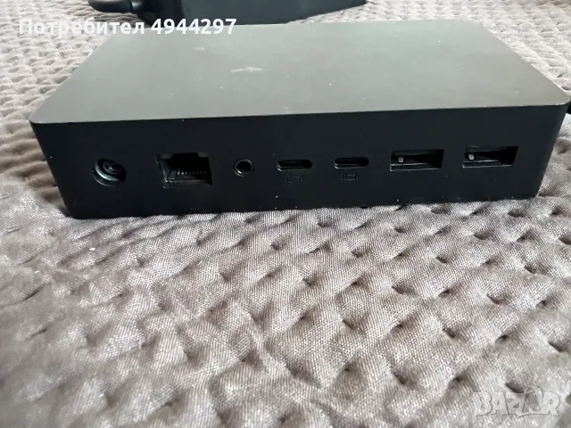Microsoft surface Dock 2, снимка 2 - Кабели и адаптери - 56022914
