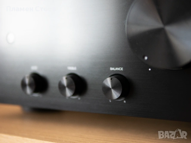 Усилвател Onkyo A‑9010, снимка 4 - Ресийвъри, усилватели, смесителни пултове - 54179713