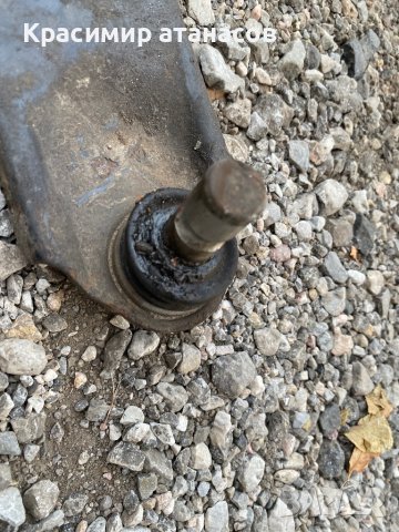 Носачи предни ляв и десен за Мазда 5.2005-2010г, снимка 5 - Части - 42763144