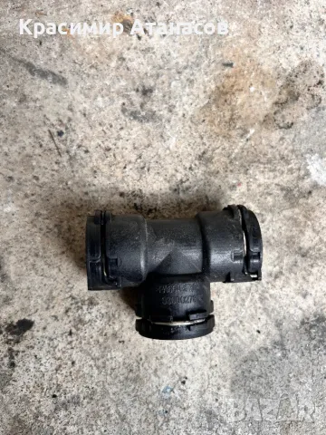 S3000278. Тройни водно съединение за Мерцедес Ц-класа W204. 2011-2014г