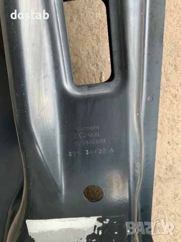 Средна колона за Шкода Октавия 4, снимка 4 - Части - 49578273