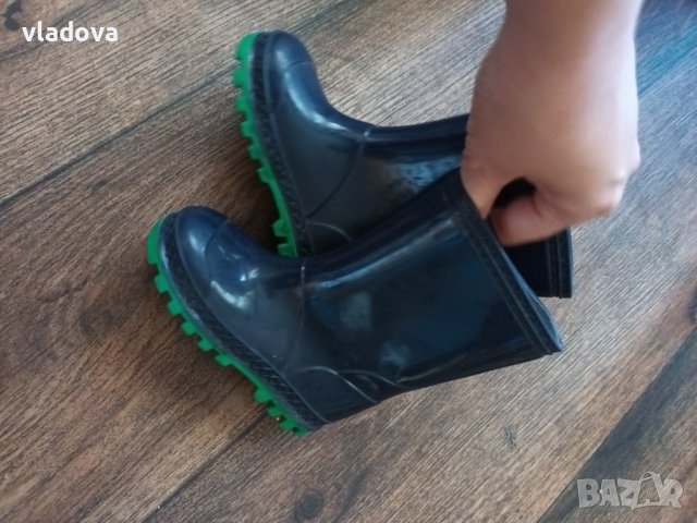 Детски ботуши номер 23