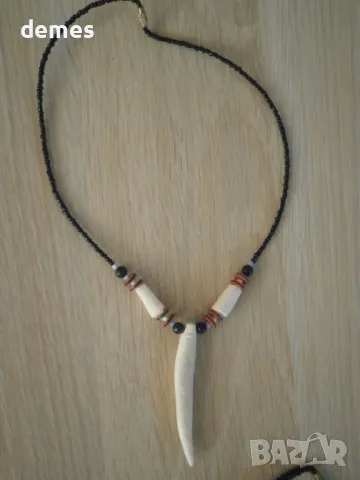 Колие с камилска кост 