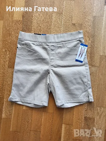 Нови къси панталони DKNY р-р Л