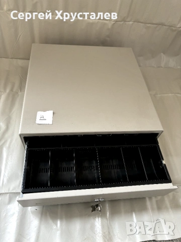 каса за банкноти и монети