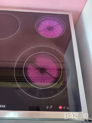 Печка за вграждане с керамичен плот  SIEMENS, снимка 11 - Печки, фурни - 52415466