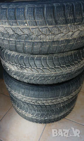 За ауди 80,перфектни оригинални немски ретро джанти! Цена 150 евро за всичко!, снимка 2 - Гуми и джанти - 54109224