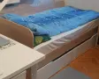 легло с матрак и чекмеджета в отлично състояние, снимка 1