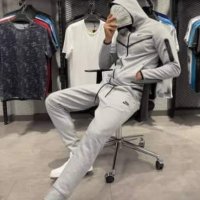 Нови мъжки екипи nike tech fleece , снимка 5 - Спортни дрехи, екипи - 38575064