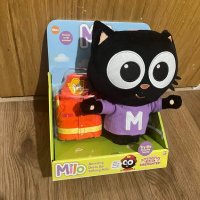 Плюшена играчка Черна котка Майло Milo сменяемо облекло на пожарникар, снимка 10 - Плюшени играчки - 42491157