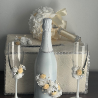 Сватбен комплект, чаши, кутия за дарове, букет, снимка 4 - Сватбени аксесоари - 44632040