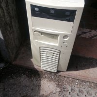Стар компютър, снимка 2 - Други ценни предмети - 40400453