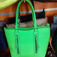 Нови дамски чанти, снимка 6 - Чанти - 44224550
