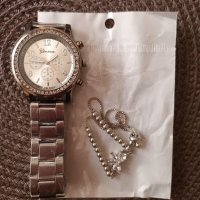 Дамски часовник Jeneva чисто нов + подарък гривна и кутия, снимка 2 - Дамски - 37984242