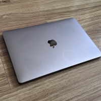 MacBook Pro 13 M1`8 Cpu/8 Gpu/На Части, снимка 3 - Лаптопи за работа - 44741322