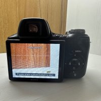 Професионален Фотоапарат Сони Sony DSC-HX1 само за 200 лв Пълен комплект , снимка 2 - Фотоапарати - 44398466