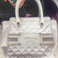 100% Versace оригинална дамска чанта, снимка 1 - Чанти - 29105404
