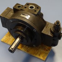 Радиално-бутална хидравлича помпа BOSCH 0 514 300 001 radial piston pump, снимка 10 - Резервни части за машини - 39229978