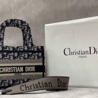 Дамска чанта Christian Dior код 55, снимка 1 - Чанти - 29123534