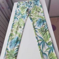 Флорален панталон за момиче с ръст 158-164 см, снимка 2 - Детски панталони и дънки - 30747950