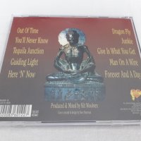 DAVE SHARMAN – Here ‘N’ Now (1994), снимка 4 - CD дискове - 29155517