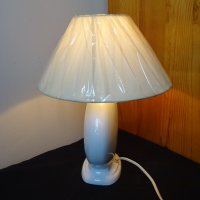 Ретро настолна лампа – порцелан., снимка 4 - Настолни лампи - 44231951