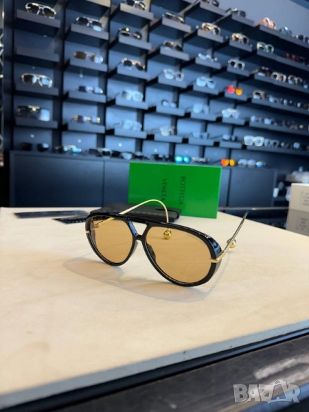 очила с черен обикновен калъф и ув защита bottega veneta prada celine , снимка 1