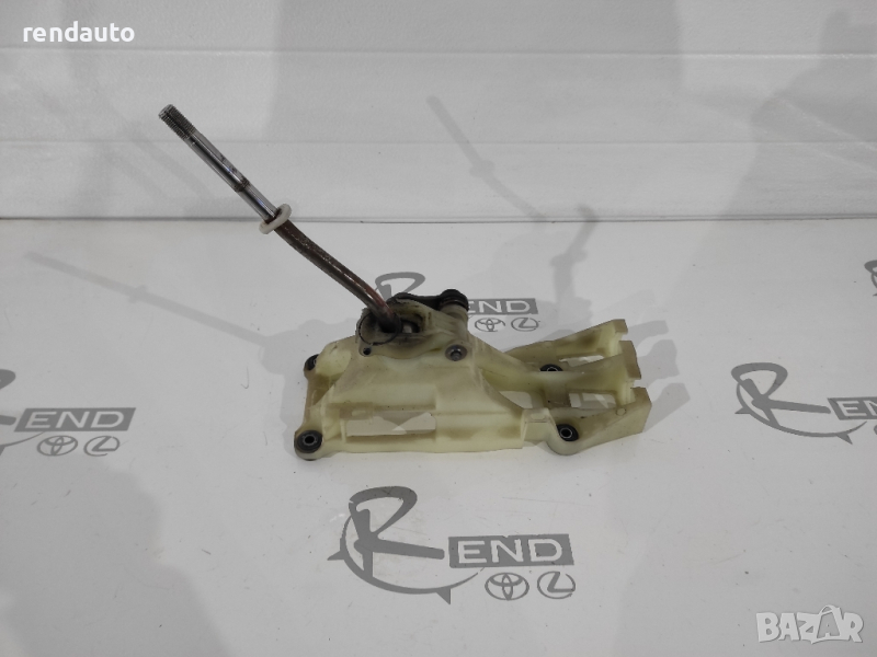 Конзола скоростен лост за Toyota Avensis Verso 2001-2009 1CD , снимка 1