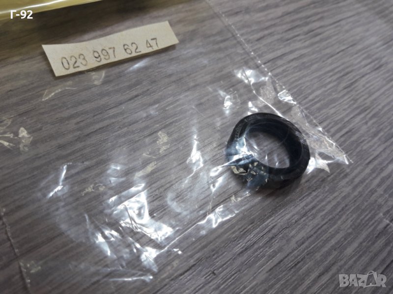 A0239976247=0B7301227**NEU**MERCEDES-BENZ**VAG**СЕМЕРИНА ЗА ИЗБИРАЧА НА СКОРОСТИТЕ **, снимка 1